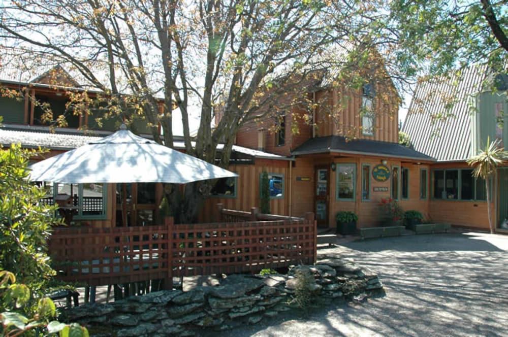 Te Wanaka Lodge Dış mekan fotoğraf